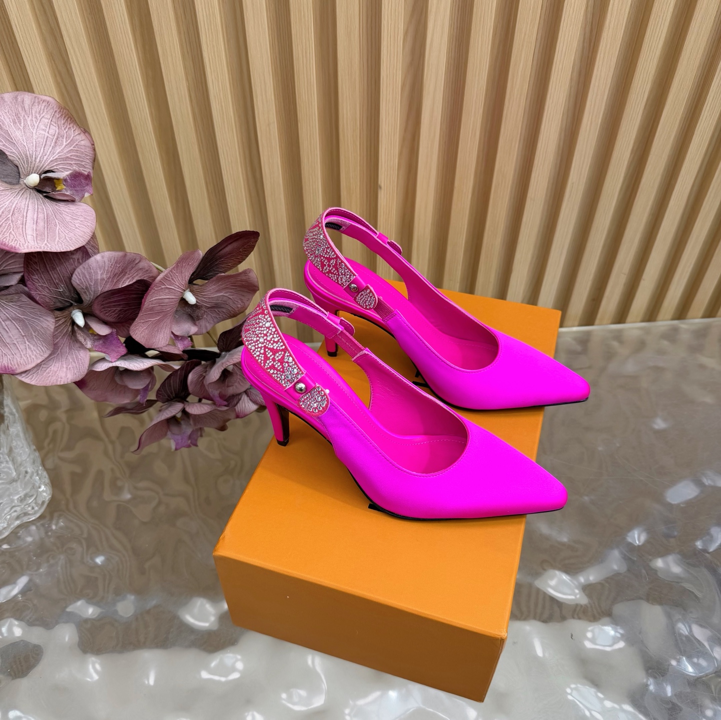 Women's high heels